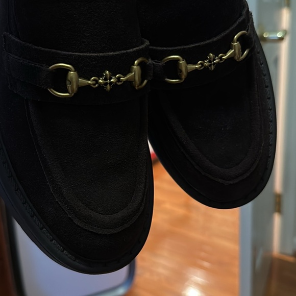 Steven Madden Suede Loafers NEW - Picture 2 of 4